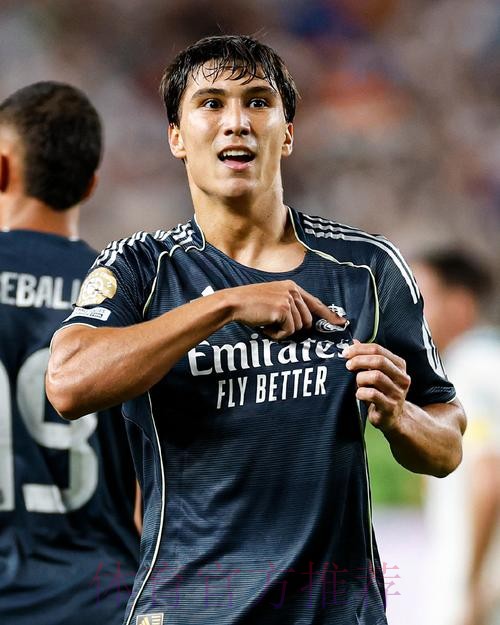 阿斯:皇马巴西双子星状态下滑 表现均不如上赛季